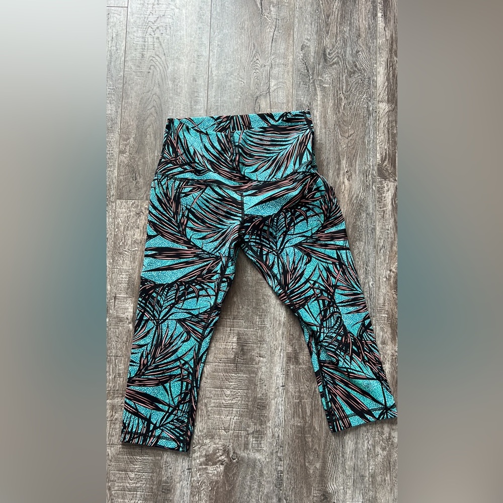 Lululemon Wunder Under 21” Inseam Crop Leggings